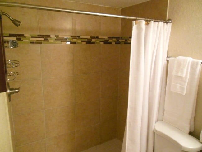 Photo - 520 69th Ave Unit 1