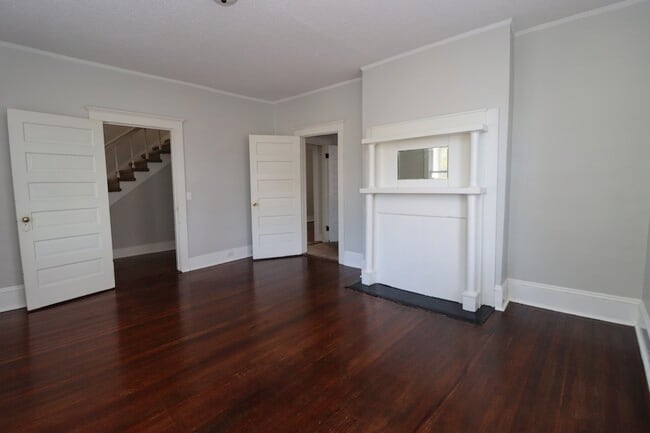 Photo - 4910 Colonial Dr