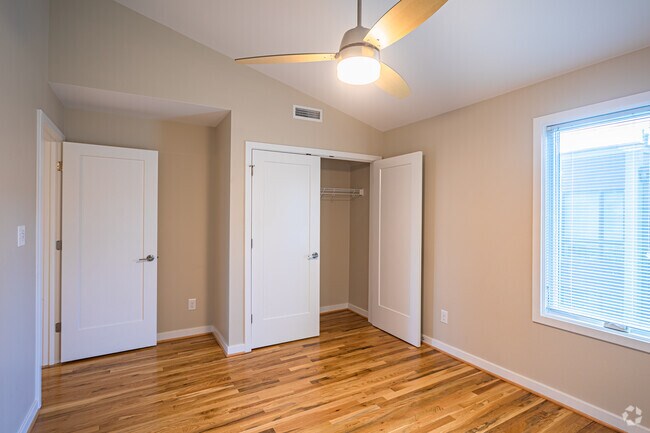 2BR, 2BA