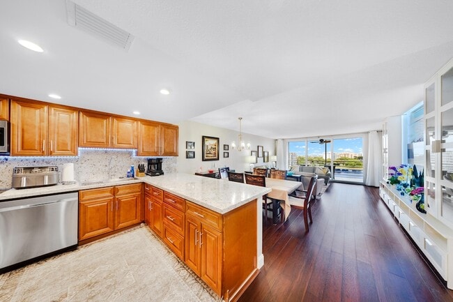 Photo - 3051 N Course Dr Unit 901