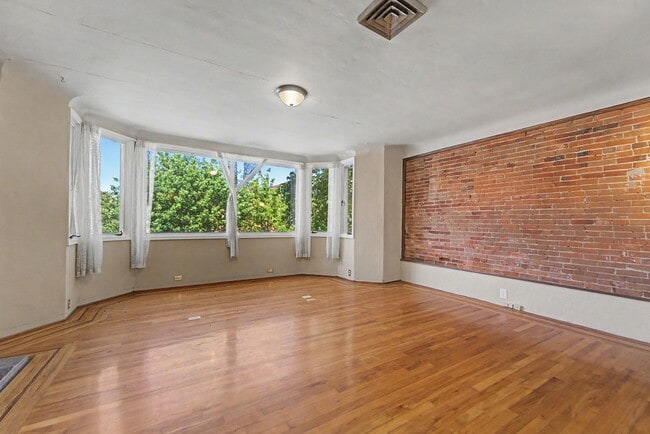 Photo - 1113 Unit 310 1/2