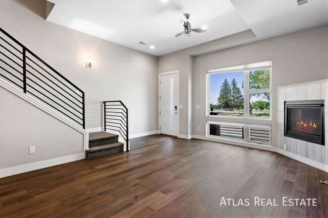 Photo - 4132 E 35th Ave