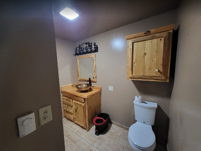 Photo - 7907 Spring St