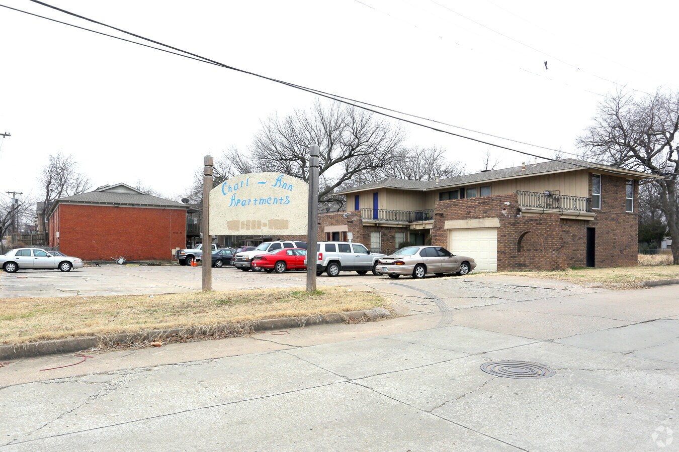 The Charl Ann Apartments - The Charl Ann Apartments