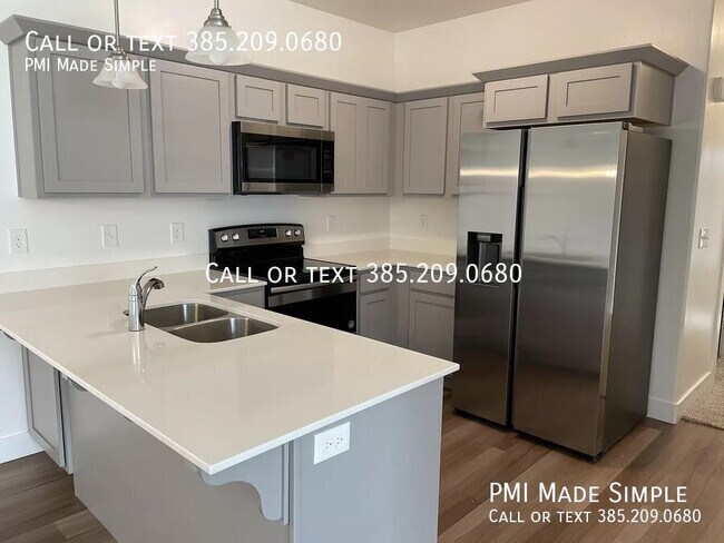 Photo - 1834 W Newcastle Ln Unidad E203