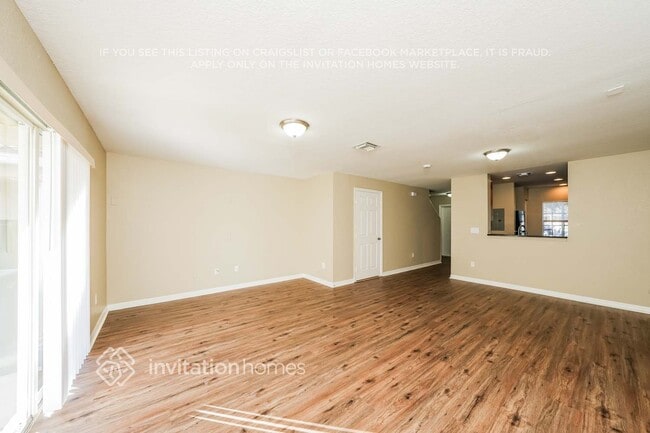 Photo - 5958 London Ln