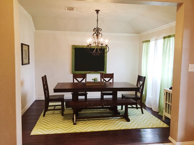 Photo - 1666 Knoll Ridge Circle House