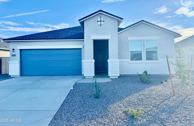 Building Photo - 5835 E Freesia Ln