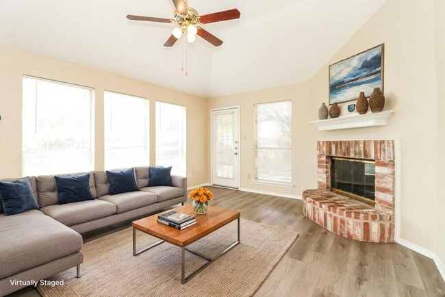 Photo - 4001 Periwinkle Dr