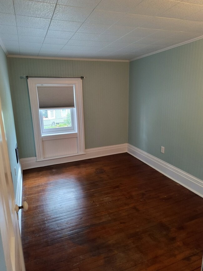 Photo - 216 N George St Unit Apt 1