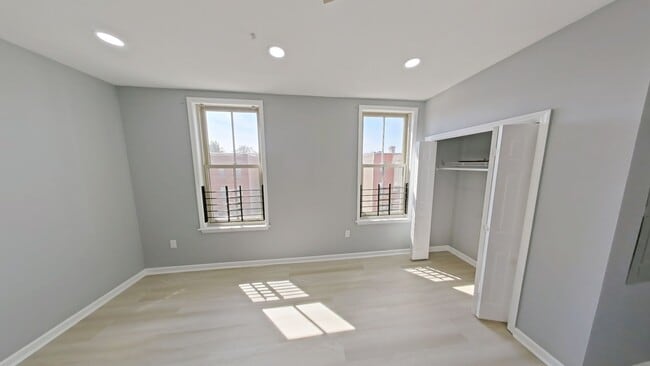 Photo - 1831 W Diamond St Unit 3