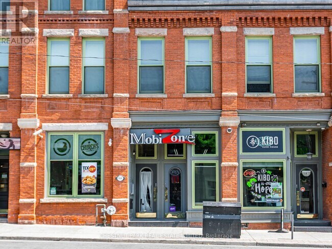 Photo - 535 Parliament St Unit 304A