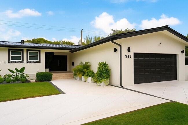 Photo - 247 Shore Dr S