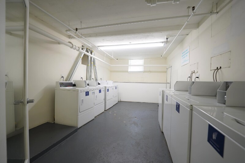 Photo - 1850 Commonwealth Ave Unidad 53