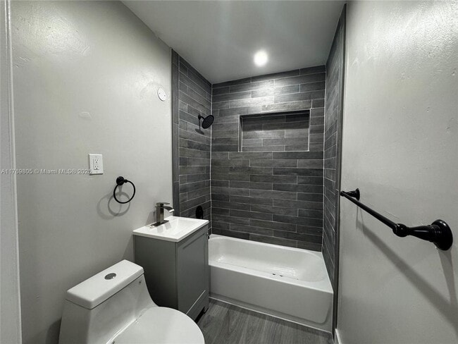 Building Photo - 2377 NW 35th St Unit UTILITIES-UTILITIES Rental