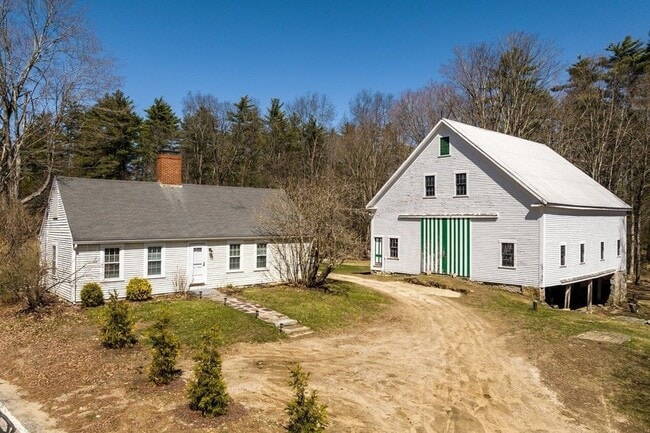 Building Photo - 5 McDaniel Rd Rental