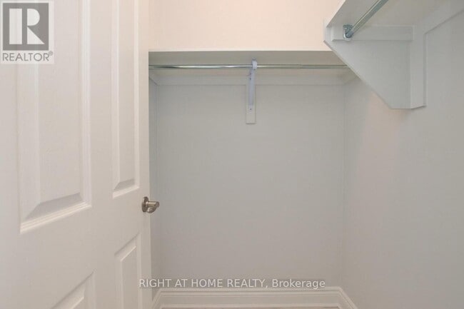 Photo - 205 Yearling Cir