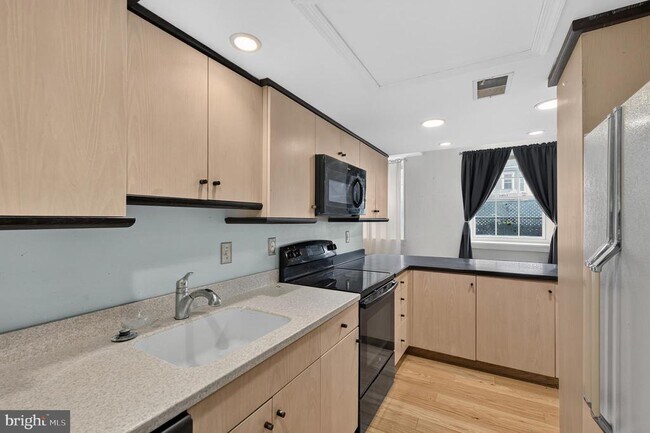 Photo - 2400 Baynard Blvd Unit APT 3