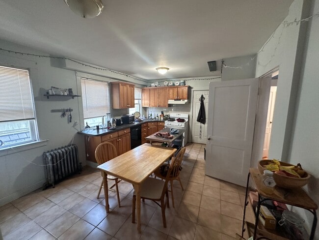 Photo - 82 Columbus Ave Unit 2