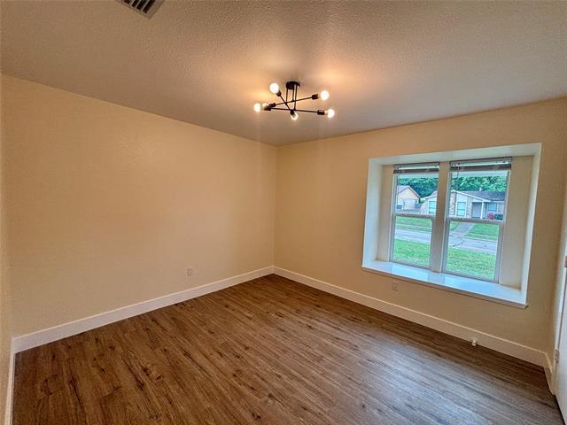 Photo - 1153 Tracy Ln