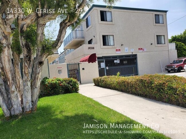 Photo - 14330 Cerise Ave Unidad 29