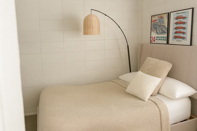 Photo - 1105 11th St Unit 4