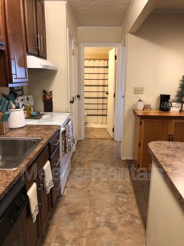 Photo - 1665 6th Ave Unidad 21