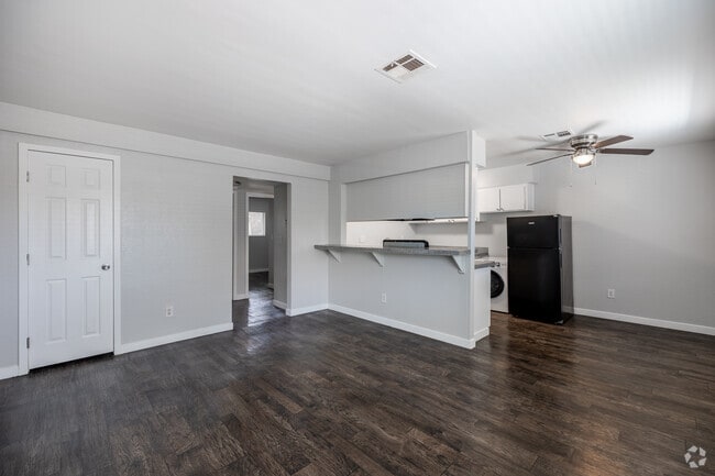 2 BR, 1 BA - 720 SF - Living Room - Red Rock Cove-Newly Renovated Apartment Homes