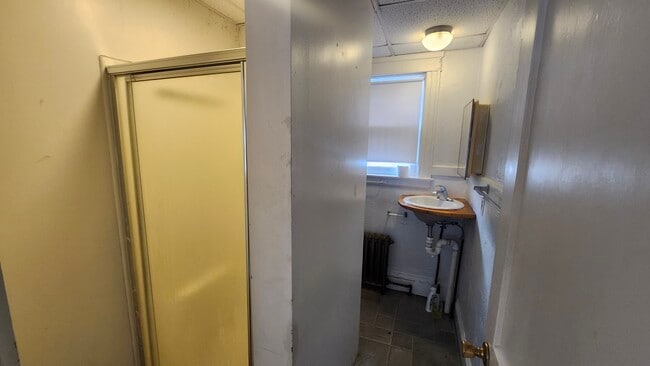 Photo - 45 E George St Unit #1
