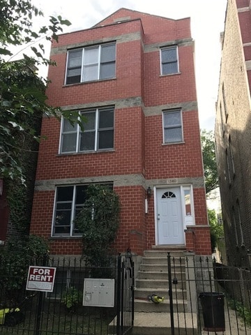 Building Photo - 1340 N Campbell Ave Unit 1