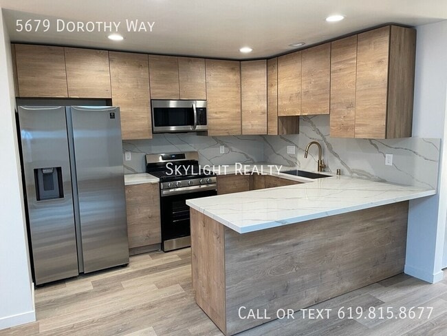 Building Photo - 5679 Dorothy Way
