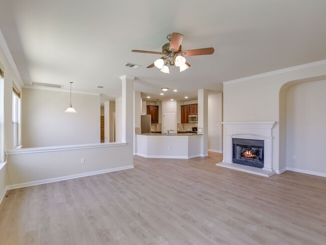 Building Photo - 3712 Broadwinged Hawk Cove