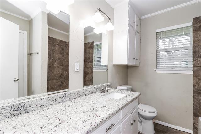 Photo - 3812 Glenmont Dr