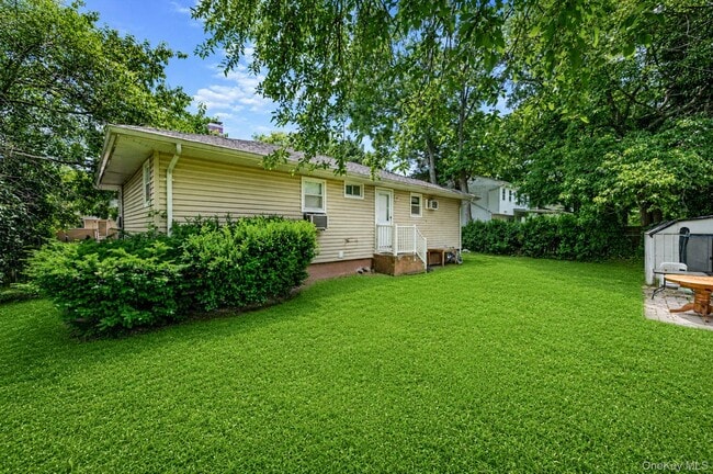Photo - 71 Pinewood Dr