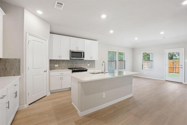 Building Photo - 2204 Dunbar Dr Rental
