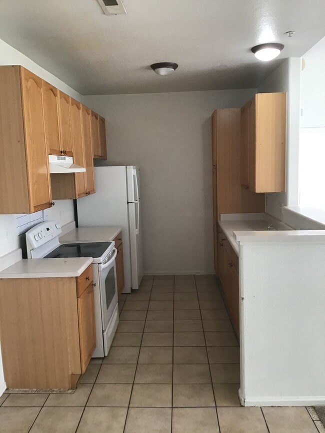 Photo - Large 2 bed, 2 bath condo for rent near Anschutz Medical Center Unit 307