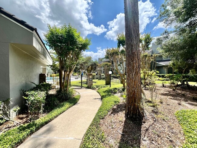 Photo - 3970 Lancashire Ln