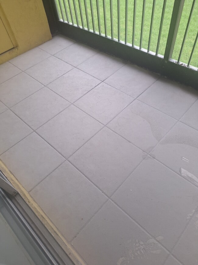 Photo - 4269 NW 89th Ave Condo Unit Updated 1bedroom 1.5 bath