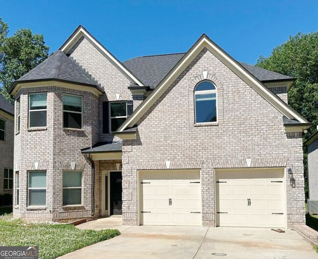 Building Photo - 225 Sanctuary Dr