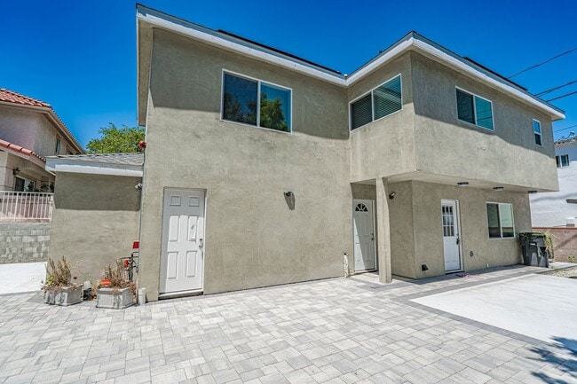 Building Photo - Accessory Dwelling Unit -  2 Bedroom Unit ... Rental