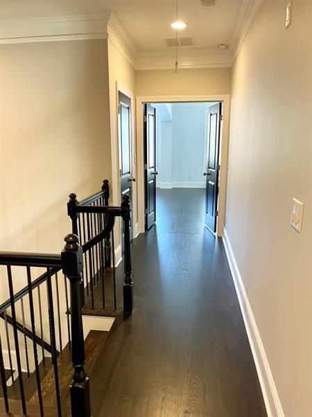 Photo - 9064 Riverbend Manor