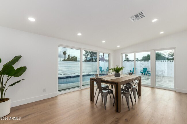 Photo - 8401 E San Miguel Ave