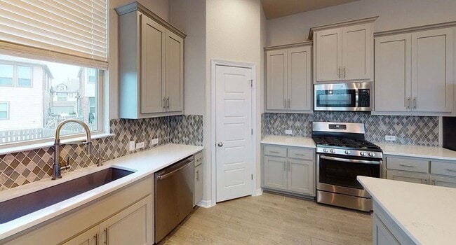 2313 Dillon Pond Ln Unit B