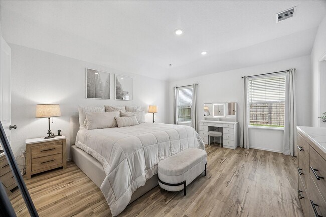 Photo - 7511 Greenbriar Cayon Ln
