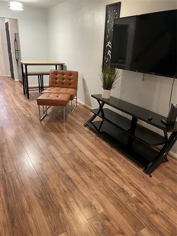 Photo - 3500 Routh St Unidad 8