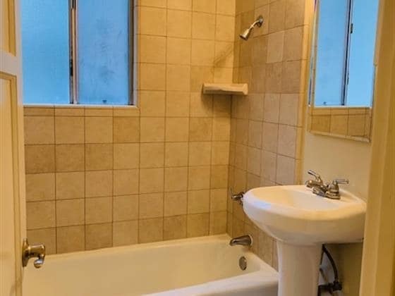 Photo - 128 N Maple Street