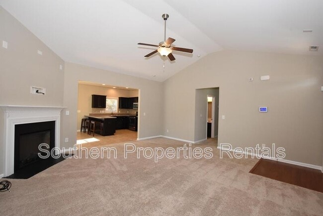 Photo - 249 English Oak Dr