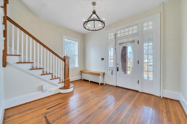 Photo - 1144 Wasena Ave SW