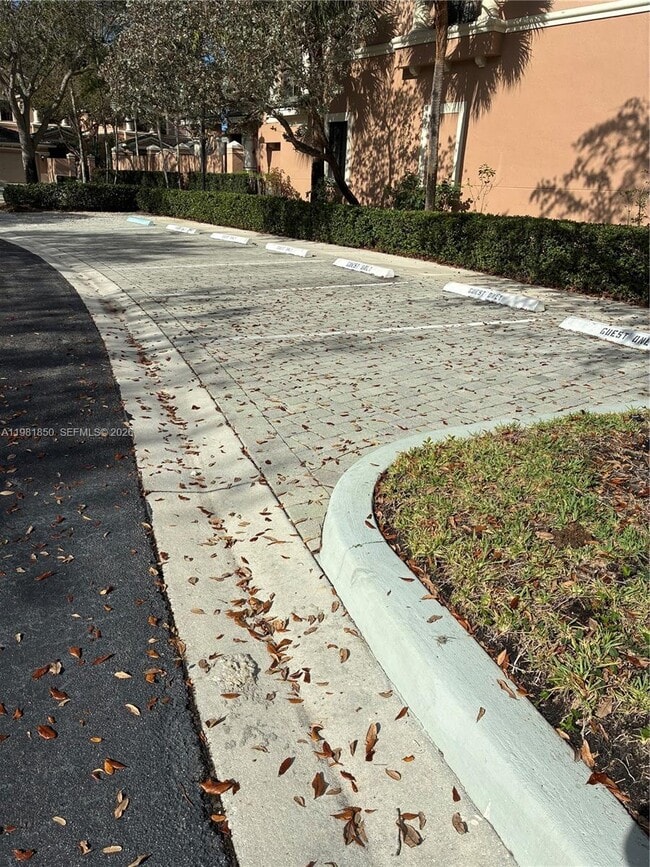 Photo - 2757 Center Ct Dr Unidad 1-20