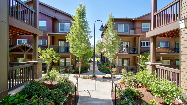 Sunset Crossing - Sunset Crossing Townhomes